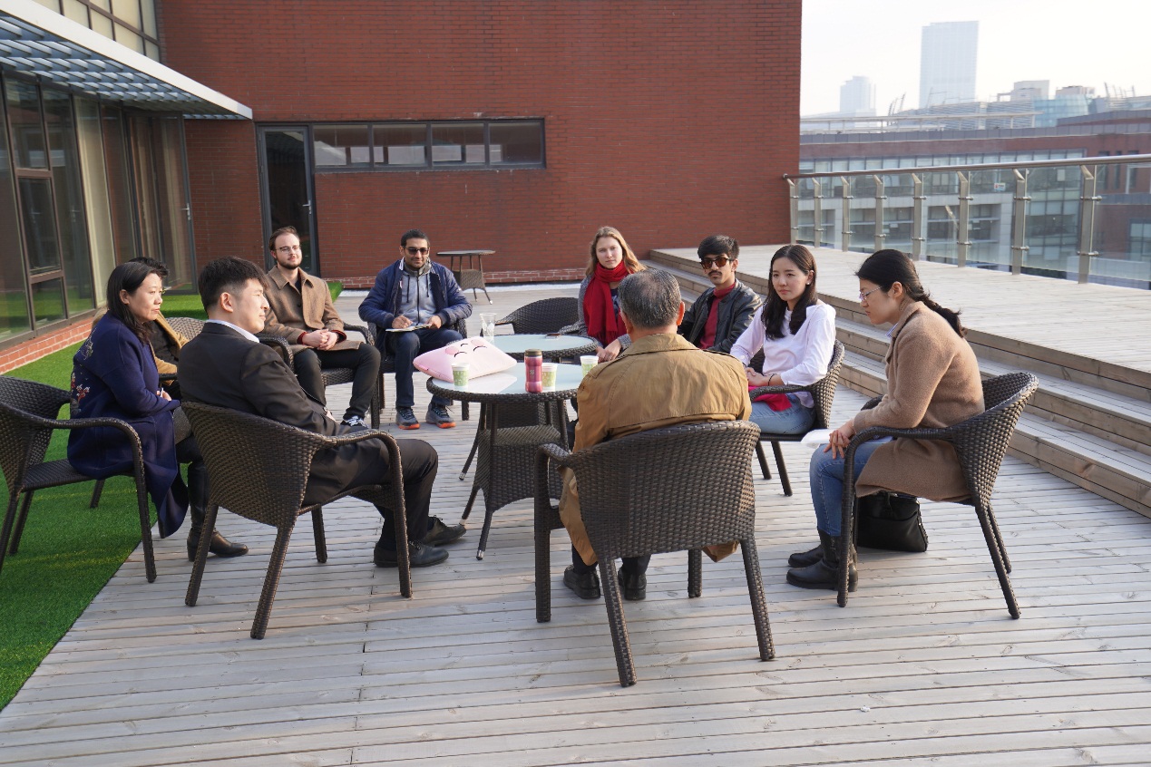 C:\Users\dell\Desktop\新闻2019\2019.03.15 温铁军\DSC01640.JPG